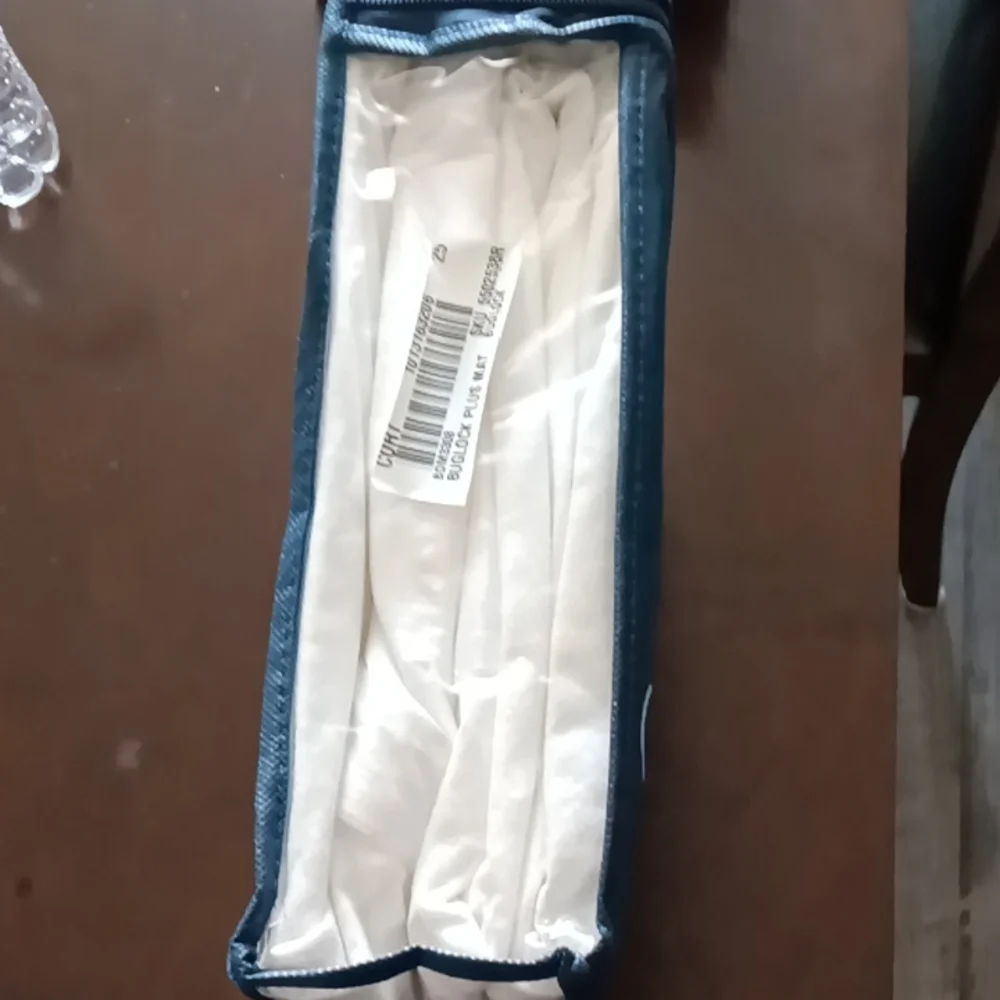 SERTA Buglock Plus Full Size Comfortable White Mattress Cover